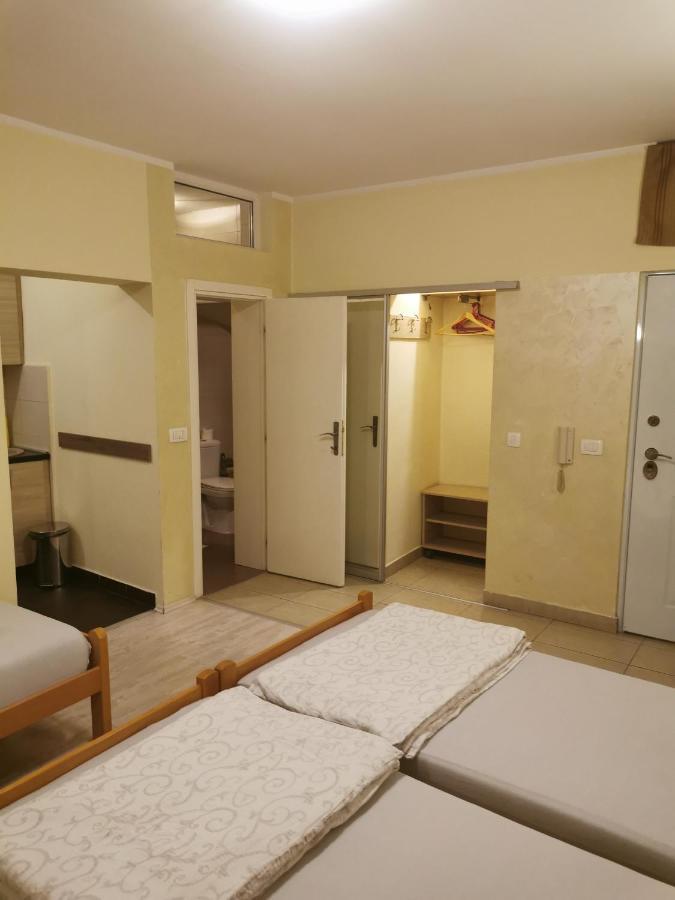 Agape Downtown Apartment Beograd Bagian luar foto