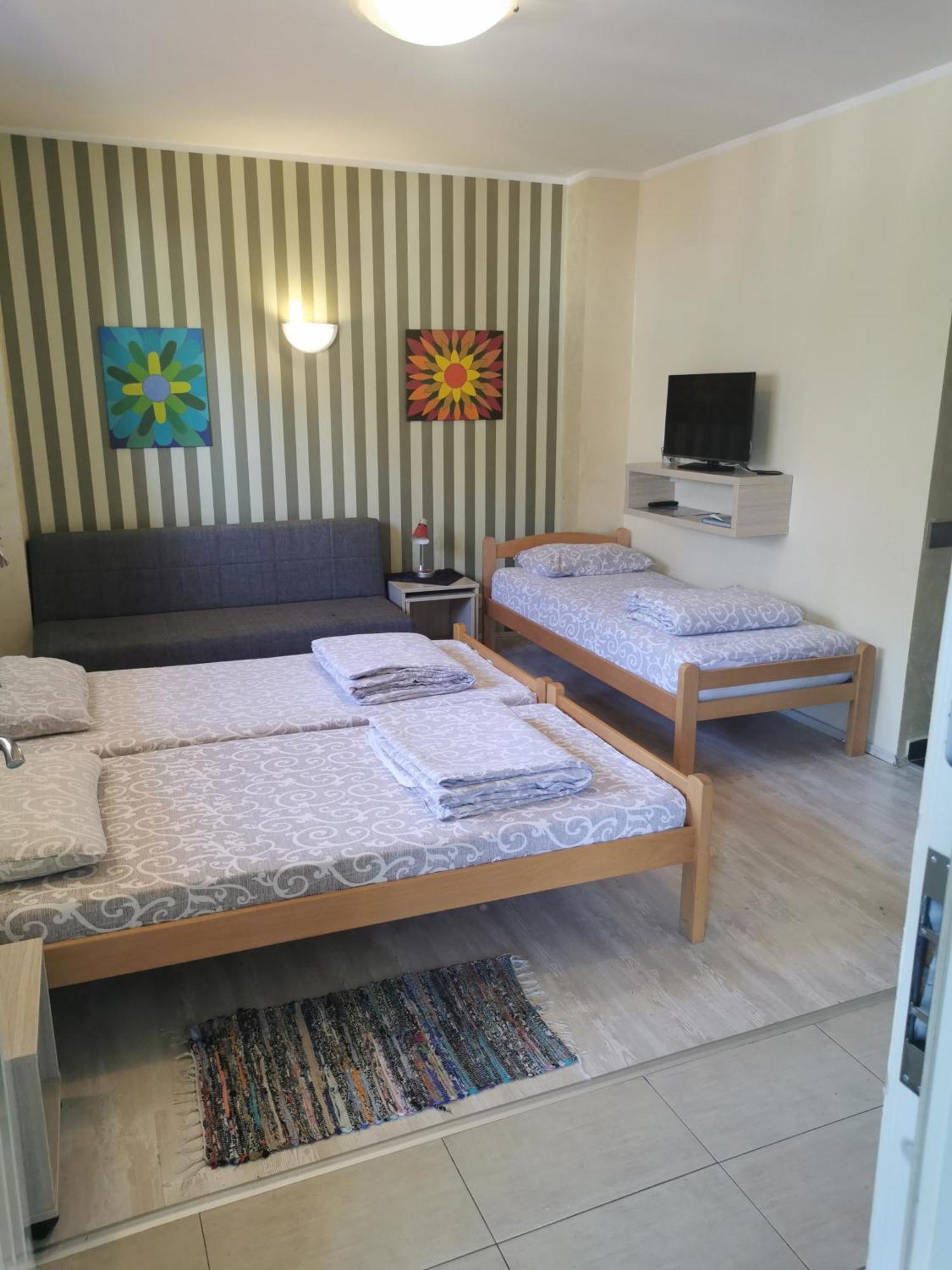 Agape Downtown Apartment Beograd Bagian luar foto