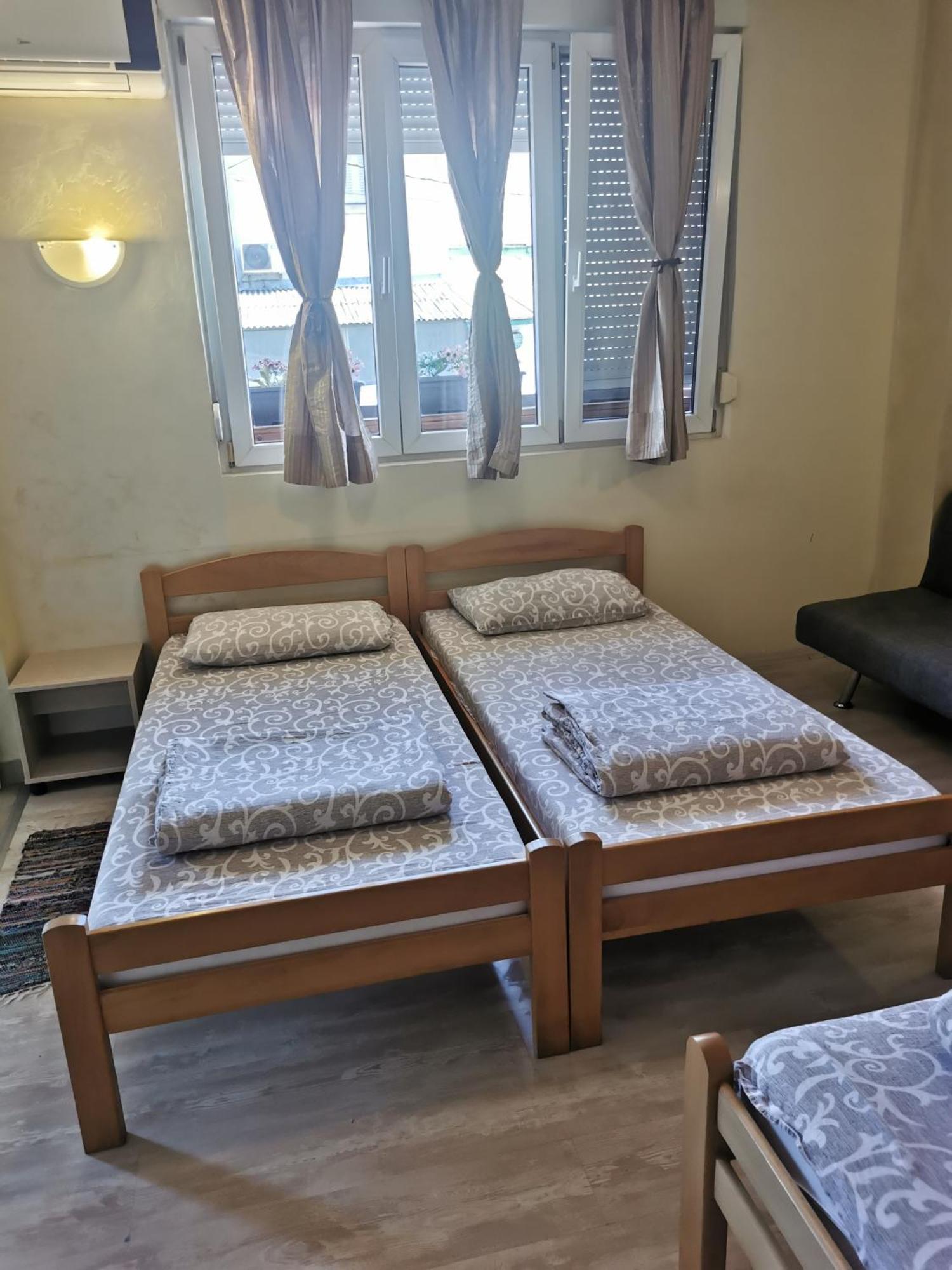 Agape Downtown Apartment Beograd Bagian luar foto